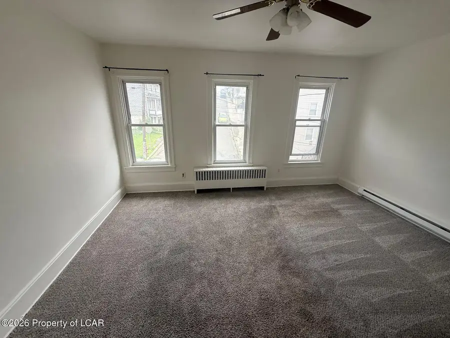 224 Pitt Street, Tamaqua, PA 18252 - #2