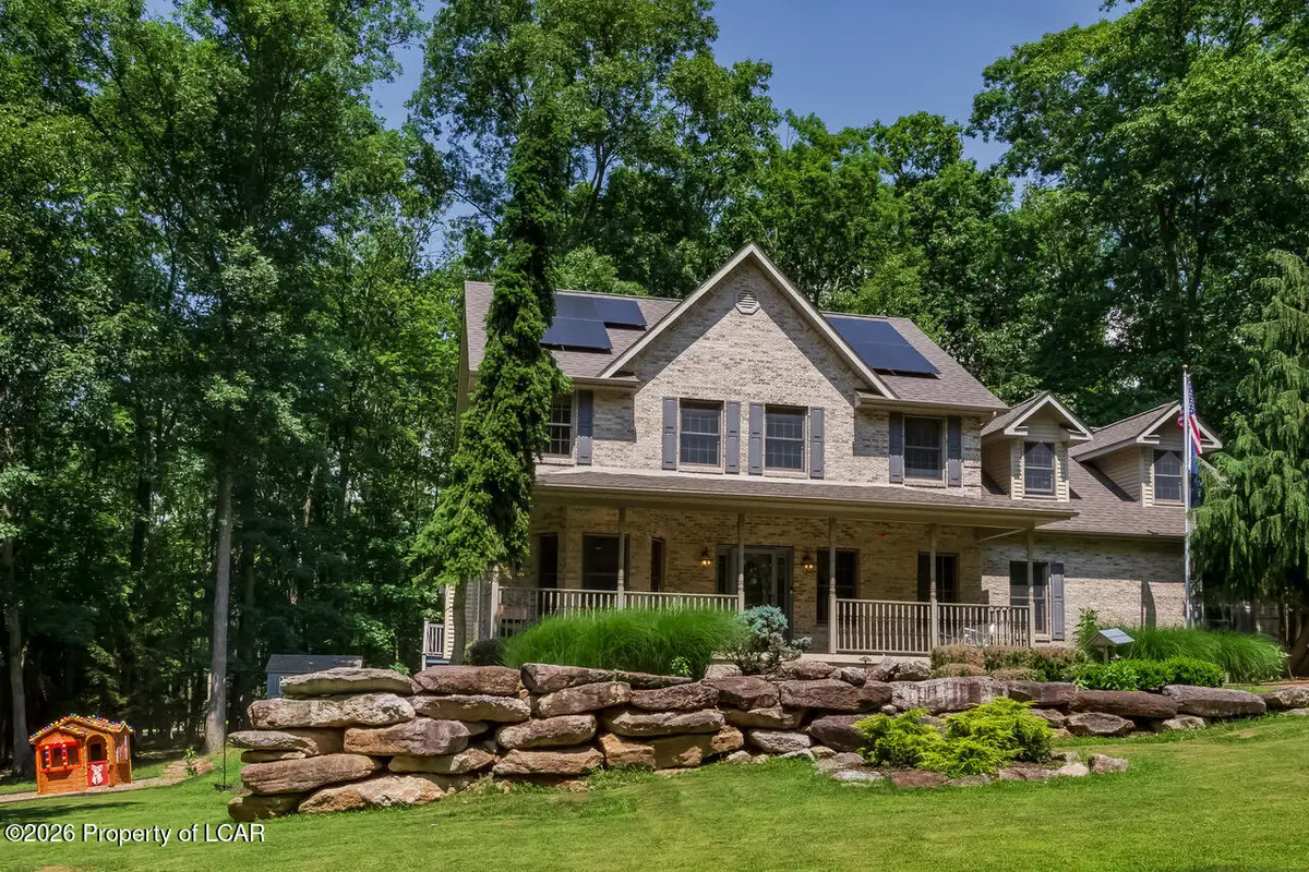 26 Muskegon Circle, Hazle, PA 18202 - #1