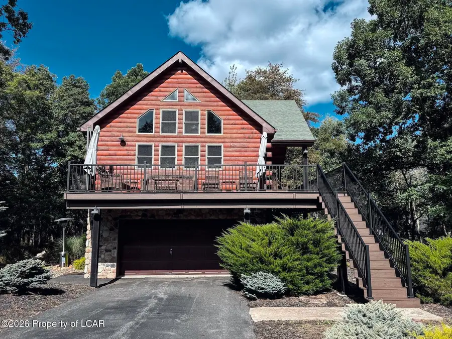 167 Honeysuckle Drive, Hazleton, PA 18202 - #2