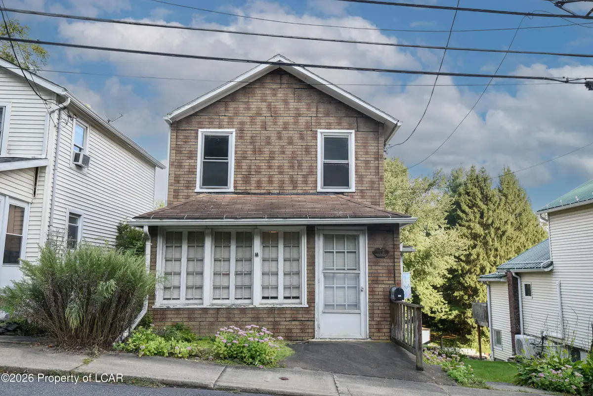 112 River Street, Nanticoke, PA 18634 - #1