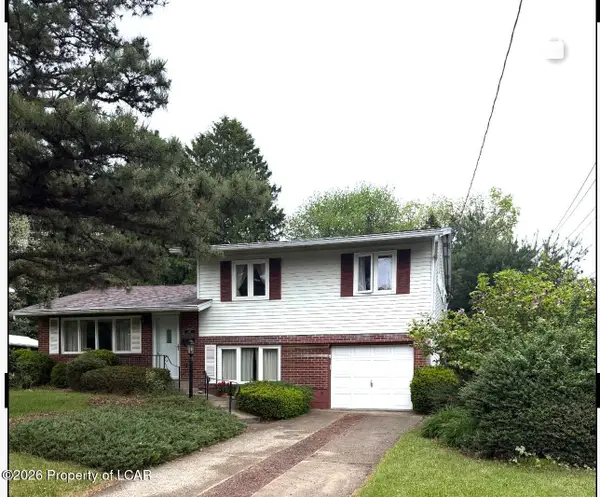 687 Broad Street, West Hazleton, PA 18202