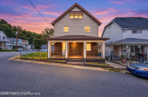 216 Lawrence Street, Archbald, PA 18403
