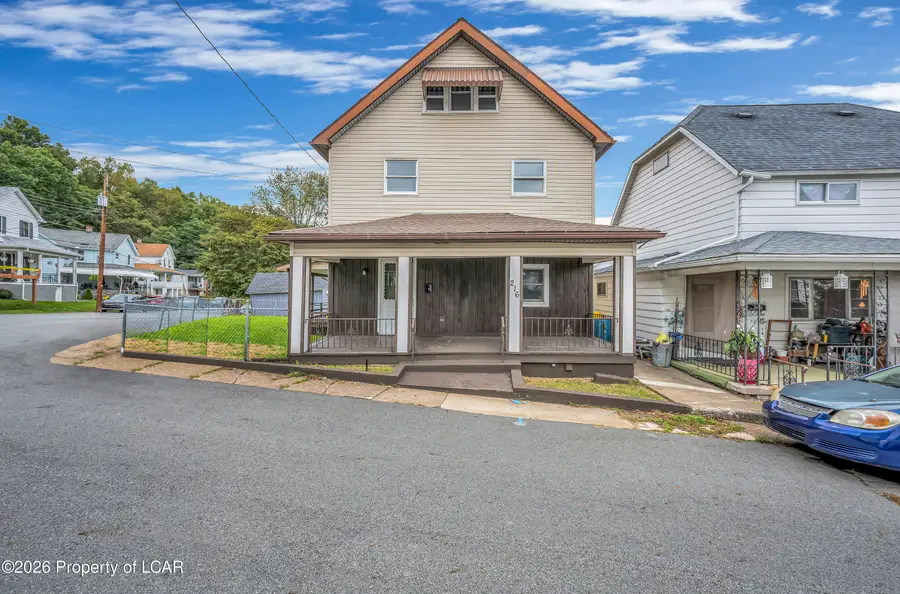 216 Lawrence Street, Archbald, PA 18403 - #3