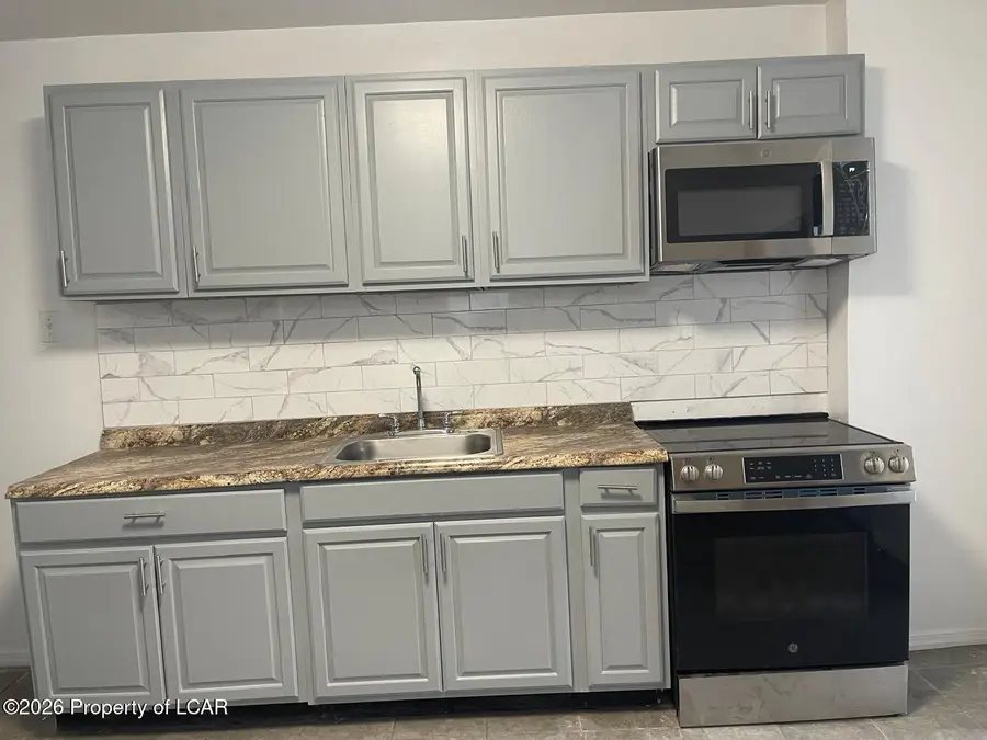 421 Adams Street, Freeland, PA 18224 - #3