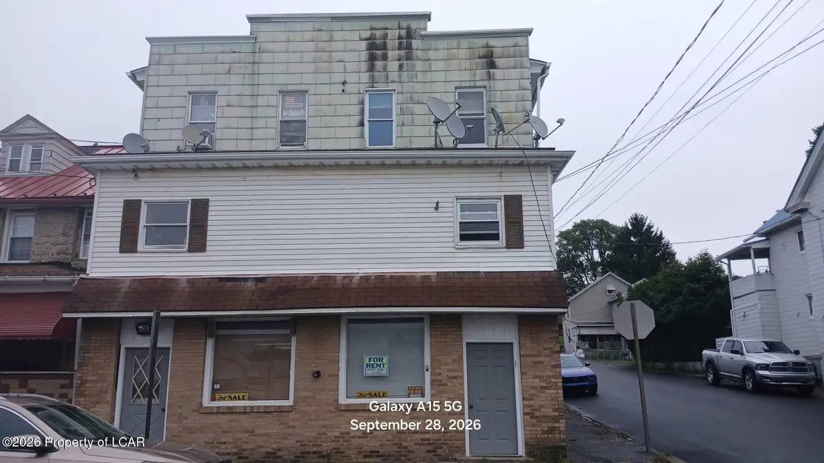 721 Vine Street, Hazleton, PA 18201 - #1