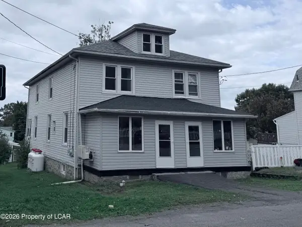 182 Alvin, Freeland, PA 18224