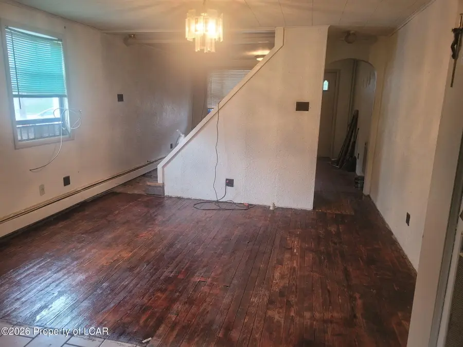 244 Columbus Avenue, Nesquehoning, PA 18240 - #3