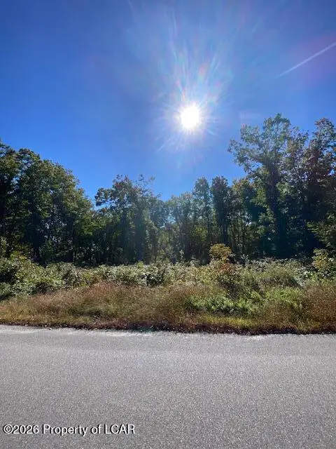 8 Wood Drive, Hazle, PA 18201 - #1