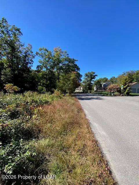 8 Wood Drive, Hazle, PA 18201 - #2