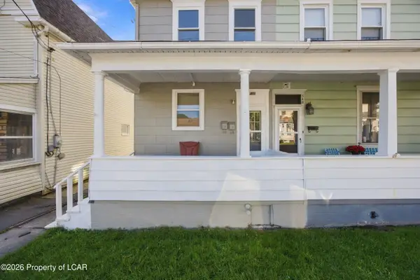 546 Walnut Street, Freeland, PA 18224