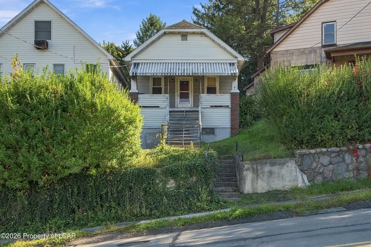 1917 1/2 Cedar Avenue, Scranton, PA 18505 - #1