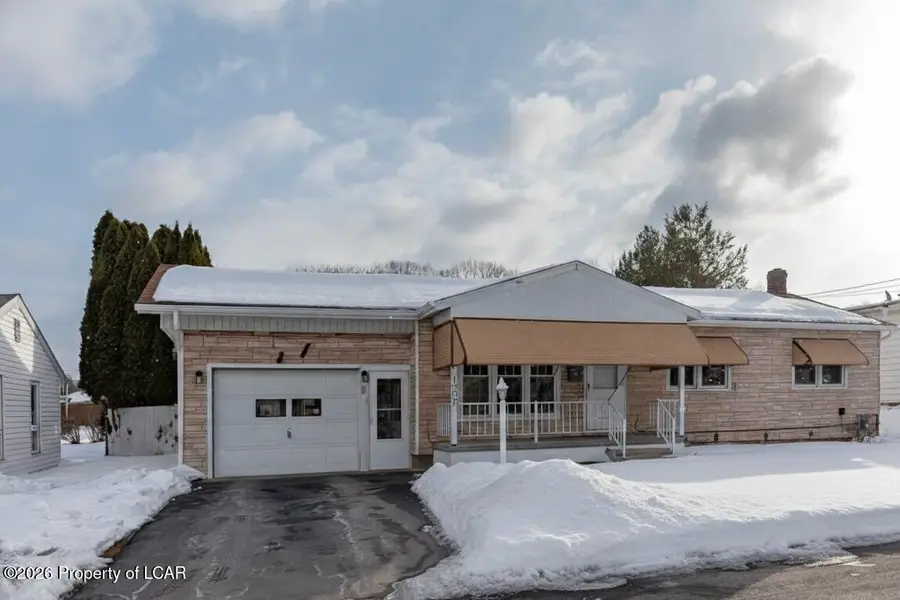 1007 Carson Street, Hazleton, PA 18202 - #2