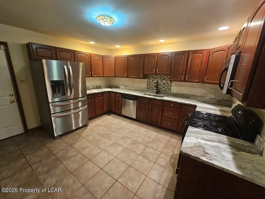 19 Kyra Way, Plains, PA 18702 - #2