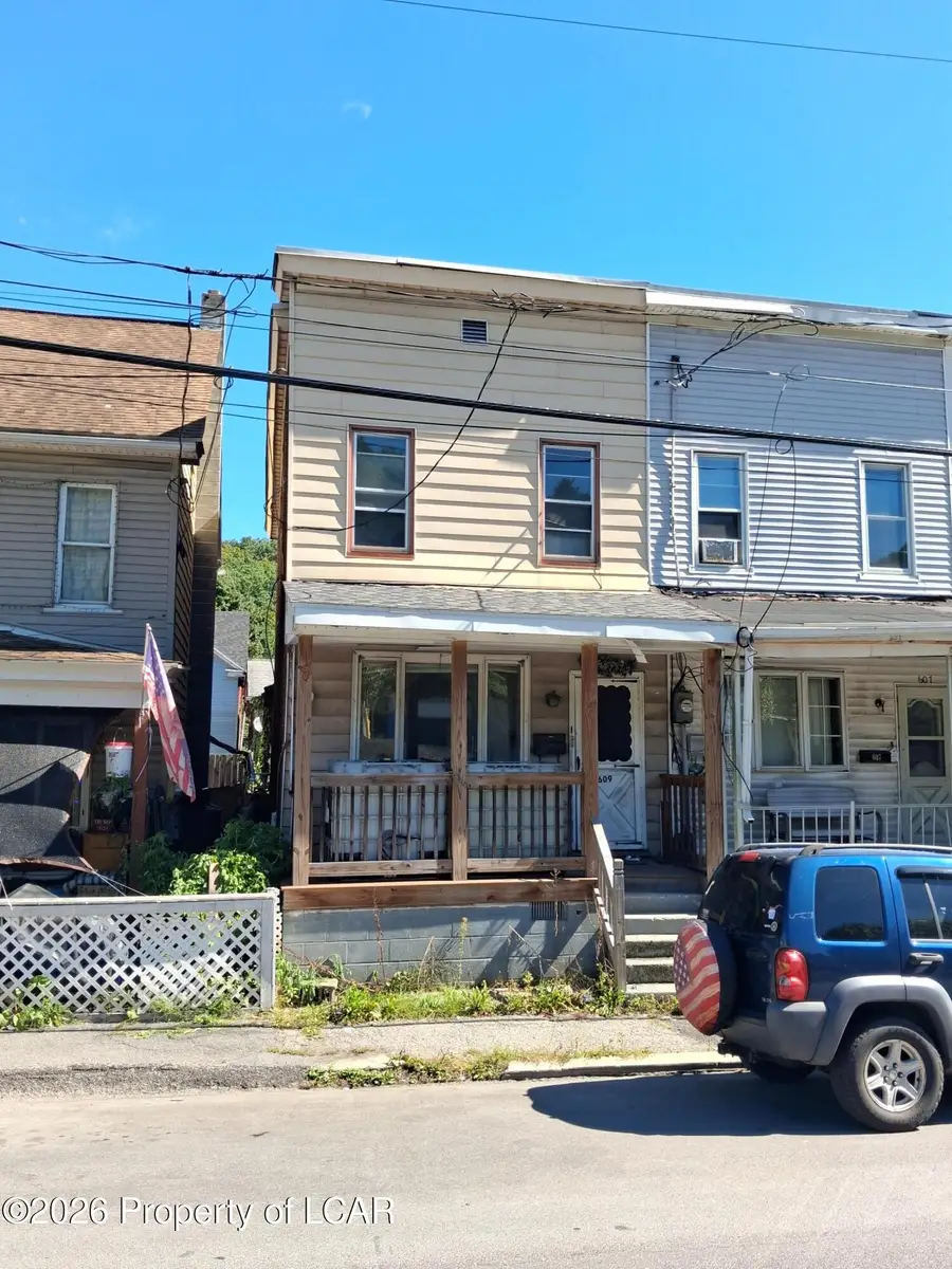 609 Railroad Street, Tamaqua, PA 18252 - #3