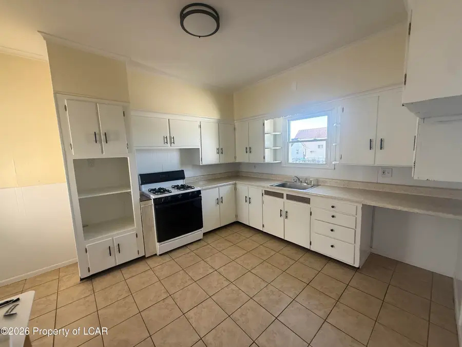 161-163 Seneca Street, Pittston, PA 18640 - #3