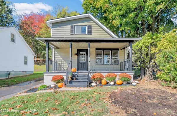 69 Mt. Airy Road, Shavertown, PA 18708