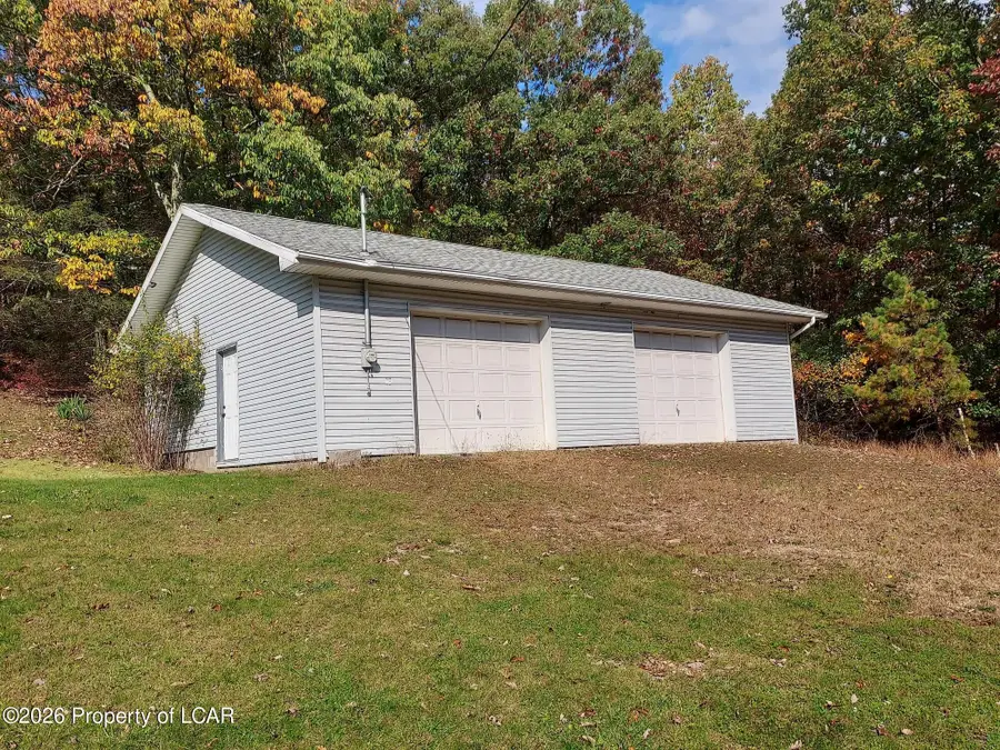 1295 Diamond Avenue, Hazle, PA 18201 - #2