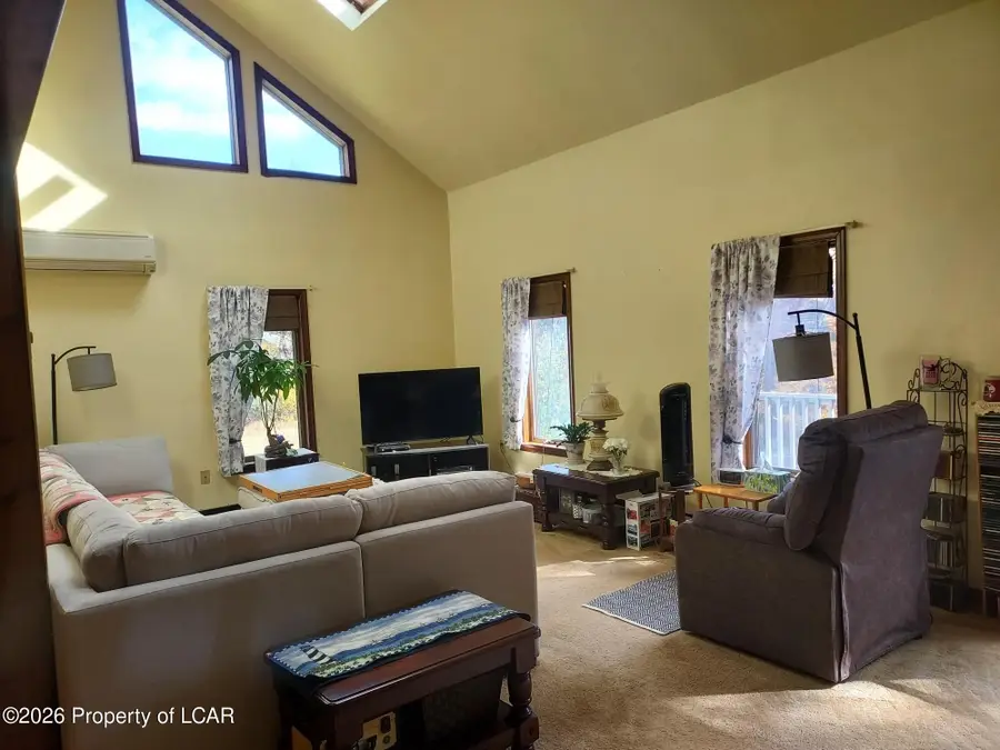 1295 Diamond Avenue, Hazle, PA 18201 - #3