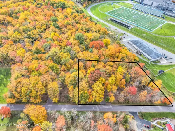 1 Fairground Road, Dallas, PA 18612