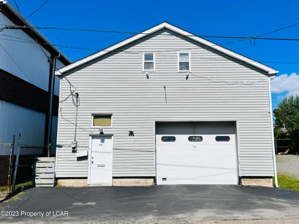 939 W 2nd Street, Hazleton, PA 18201