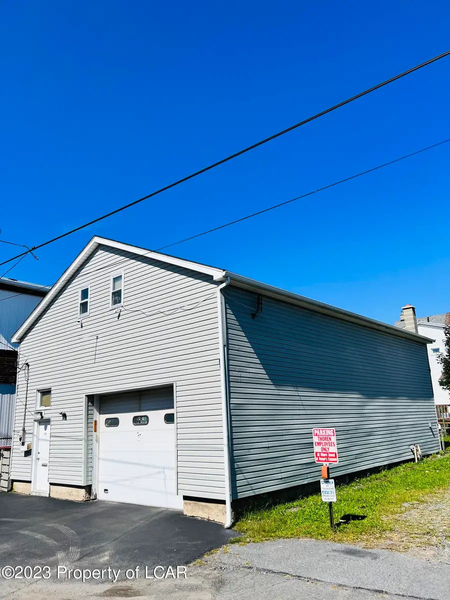 939 W 2nd Street, Hazleton, PA 18201 - #2