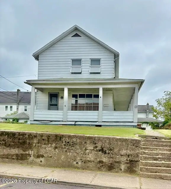 68 Coal Street, Plymouth, PA 18651