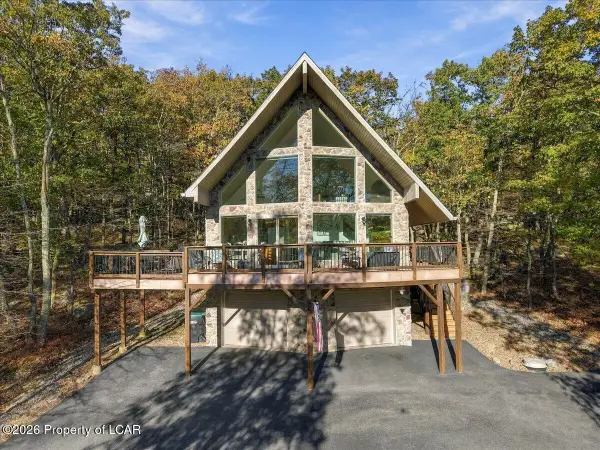 10 Spur Lane, Hazleton, PA 18202