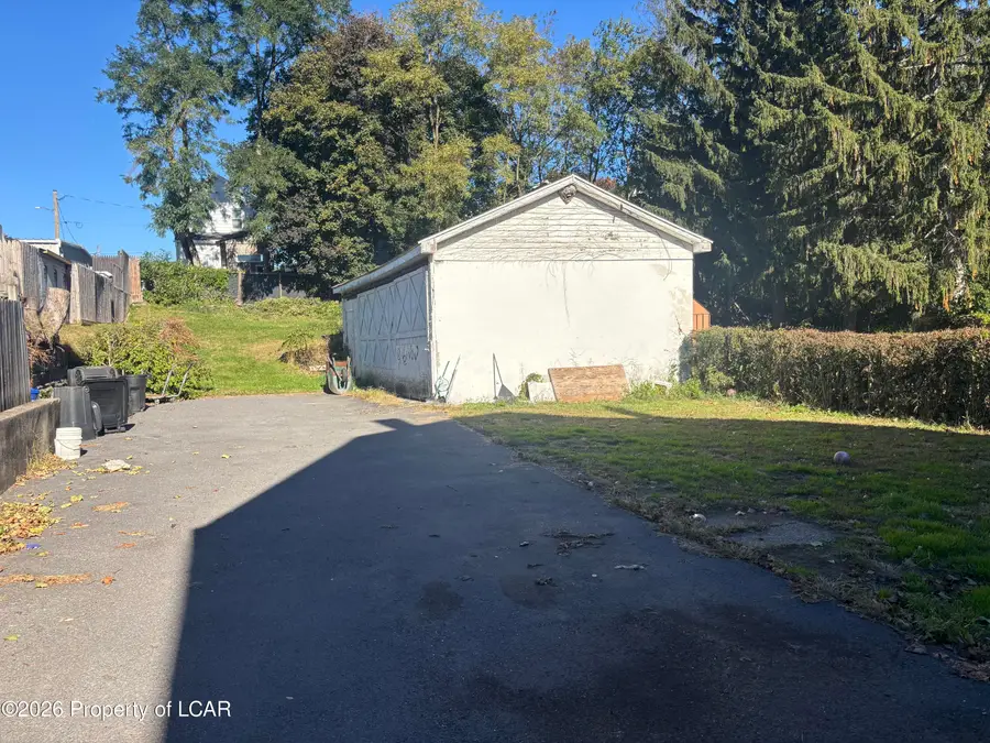 332 Stanton Street, Wilkes Barre, PA 18702 - #2
