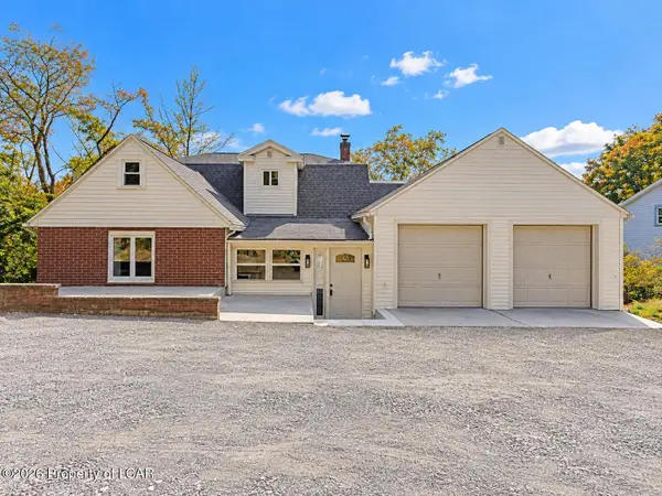 64 Hunter Highway, Drums, PA 18222