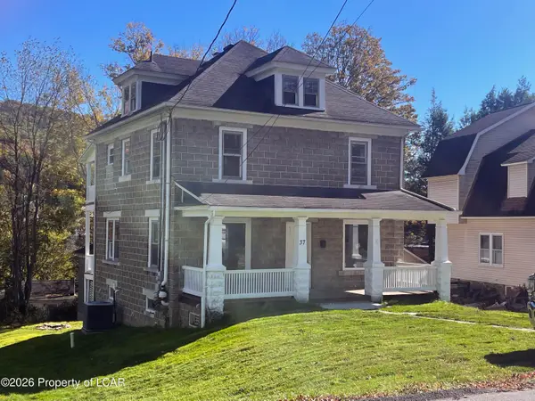 37 Harris Hill Road, Shavertown, PA 18708