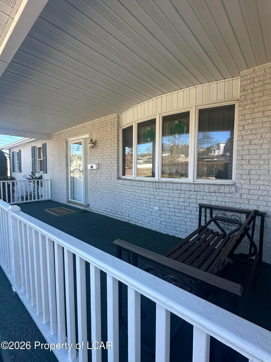 808 E 3rd Street, Hazleton, PA 18201 - #3