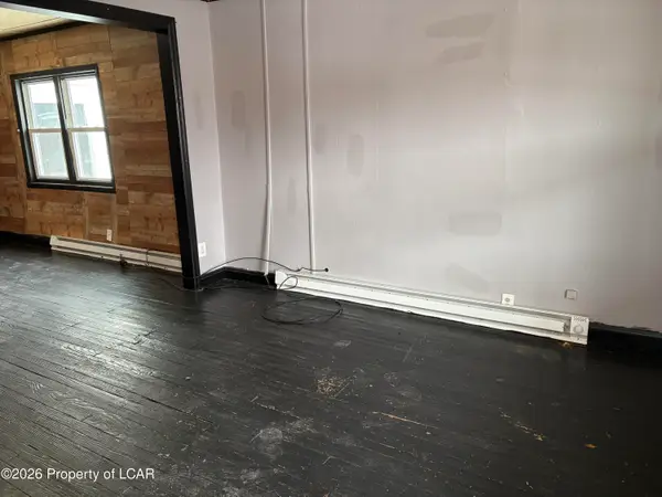 121 Eno Street, Plymouth, PA 18651