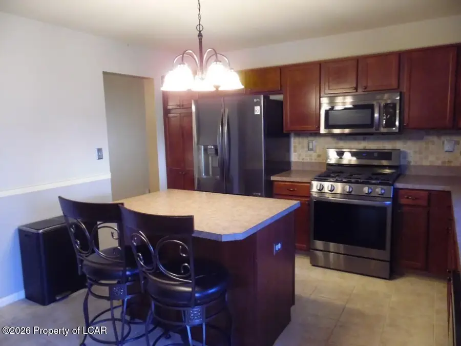 120 S Chestnut Drive, Drums, PA 18222 - Image #2