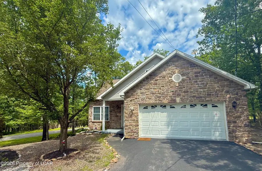 231 Country Club Drive, East Union, PA 18202 - #2