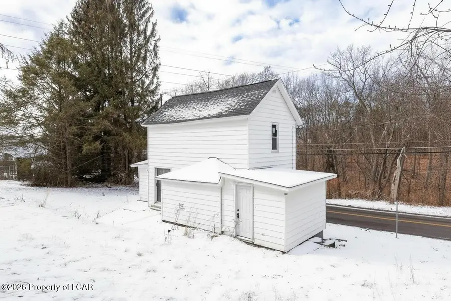 107 E Saylor Avenue, Plains, PA 18702 - #3