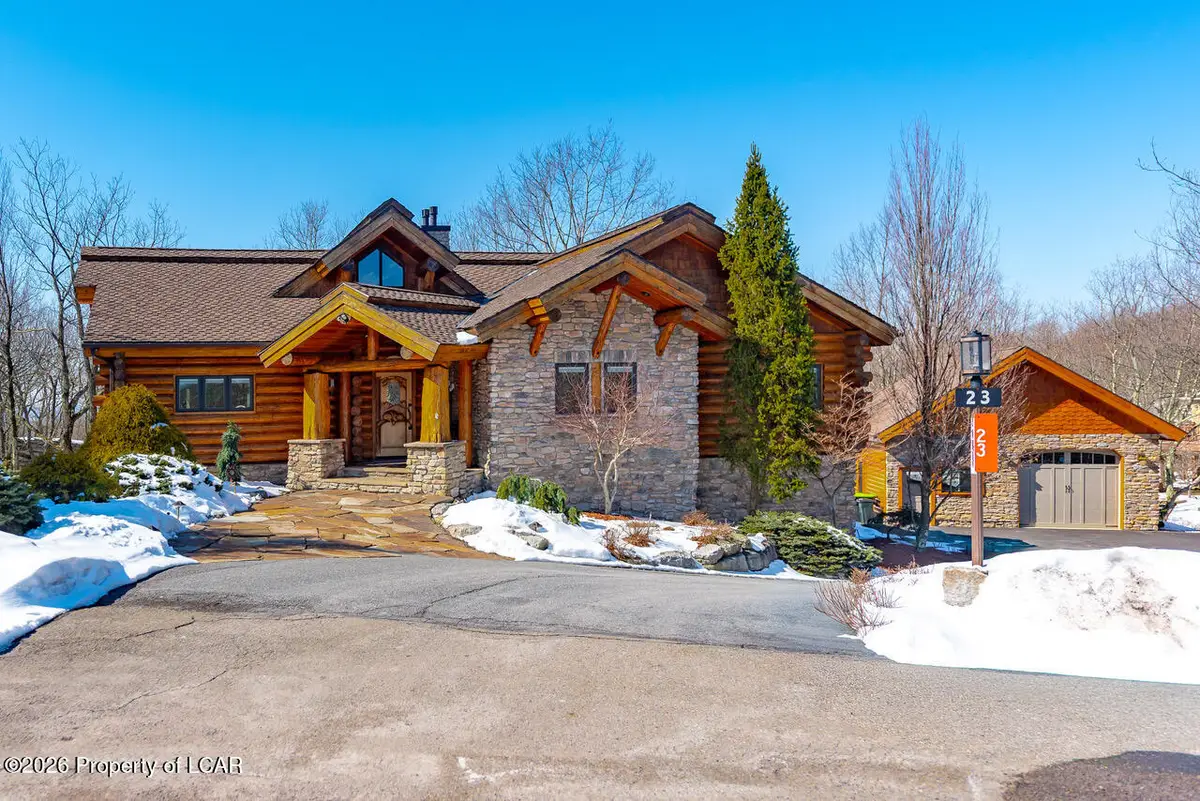 23 Oyster Bay Court, Hazleton, PA 18202 - #1