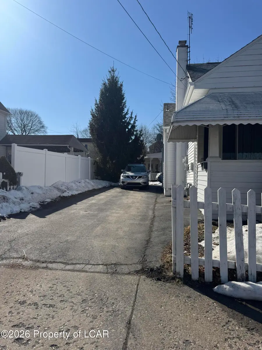 738 Peace Street, Hazleton, PA 18201 - #2