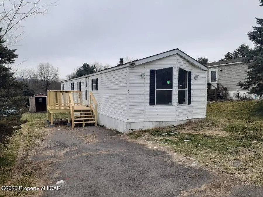 17 Midtown Village, Plymouth, PA 18651 - Image #2