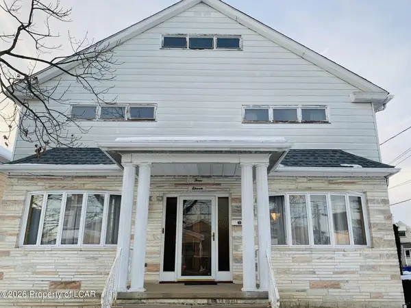 311 Lyndwood Avenue, Hanover Township, PA 18706