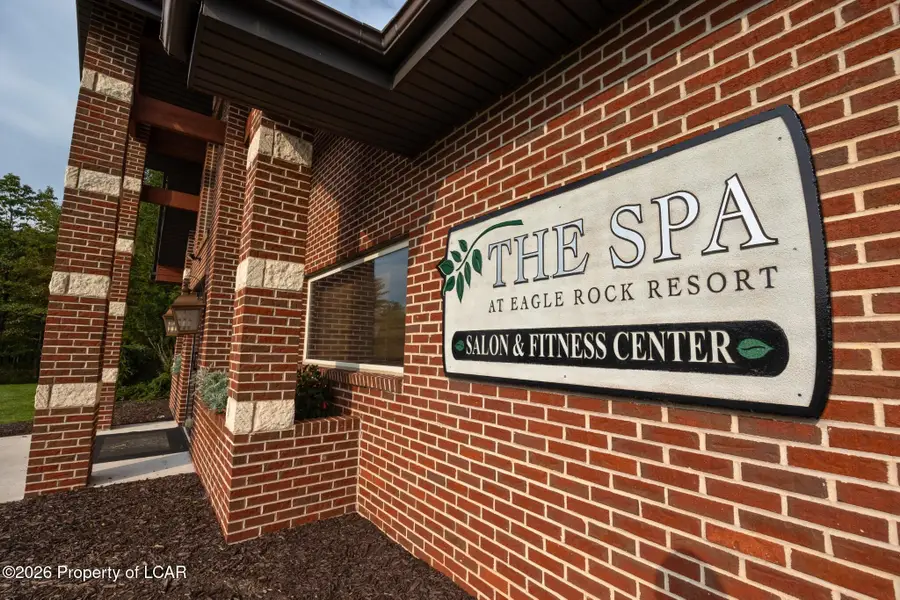 61 Silver Cloud Lane, Hazleton, PA 18202 - #2