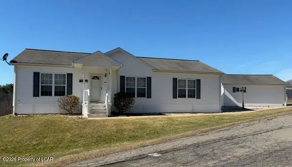 502 Hummingbird Drive, Shavertown, PA 18708