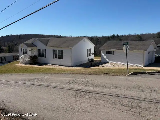 502 Hummingbird Drive, Shavertown, PA 18708 - #2