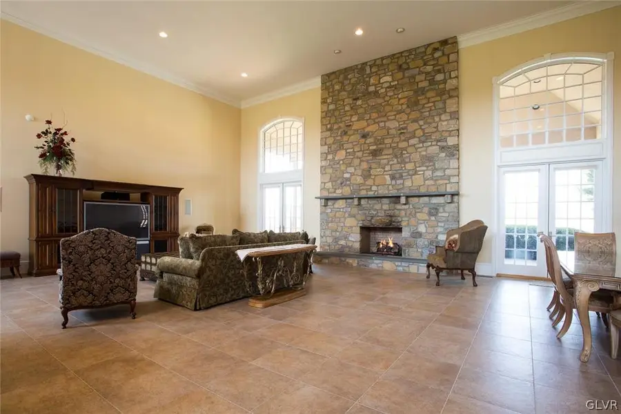 433 Little Creek Drive, Lower Nazareth Township, PA 18064 - Image #2