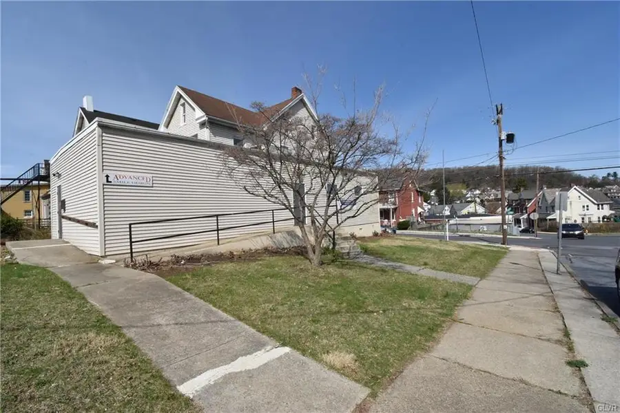 1106 Broadway, Fountain Hill, PA 18015 - Image #3