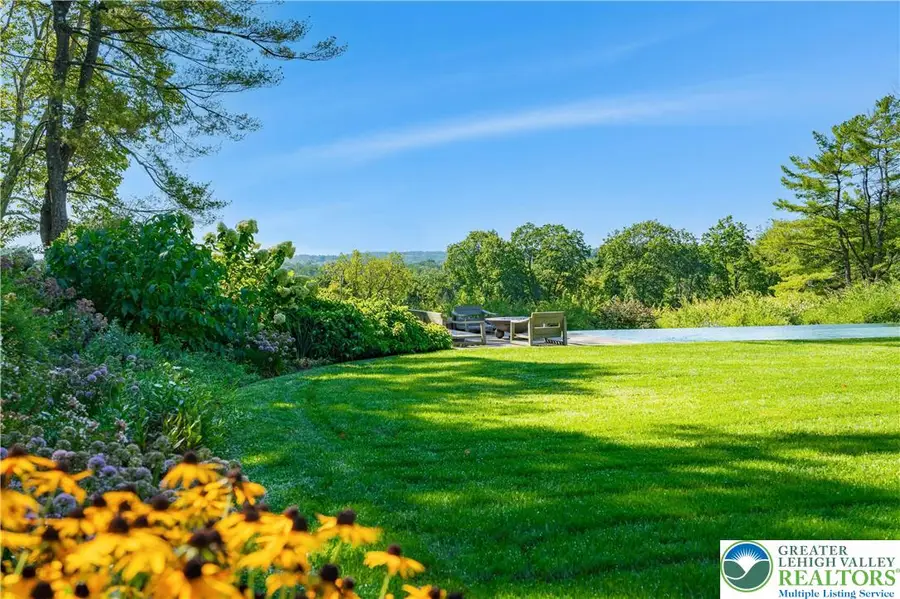 7043 Phillips Mill Road, Solebury Township, PA 18938 - Image #2