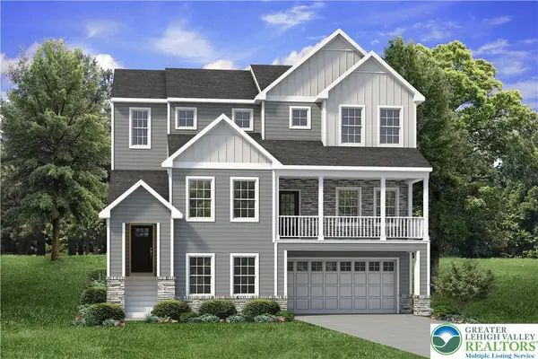 4953 Farrcroft Drive #83D, Forks Twp, PA 18078