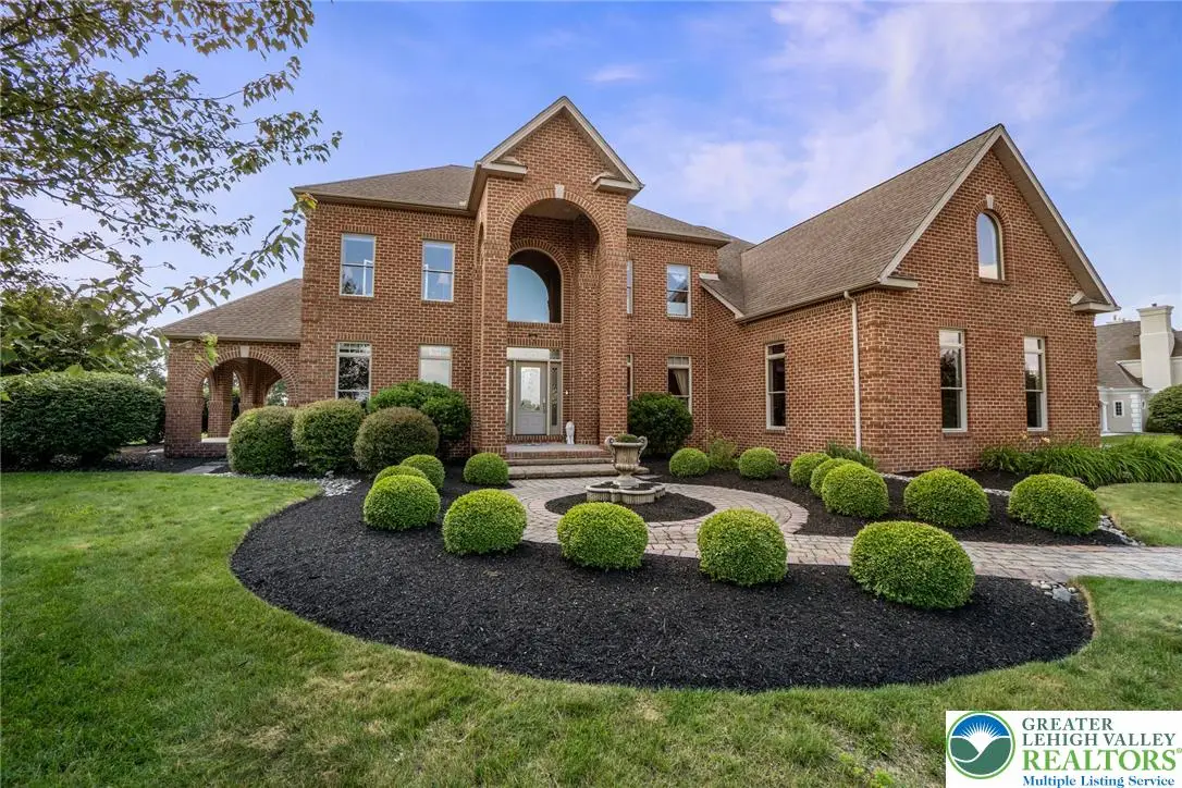 4260 W Wyndemere Circle, Schnecksville, PA 18078 - #1