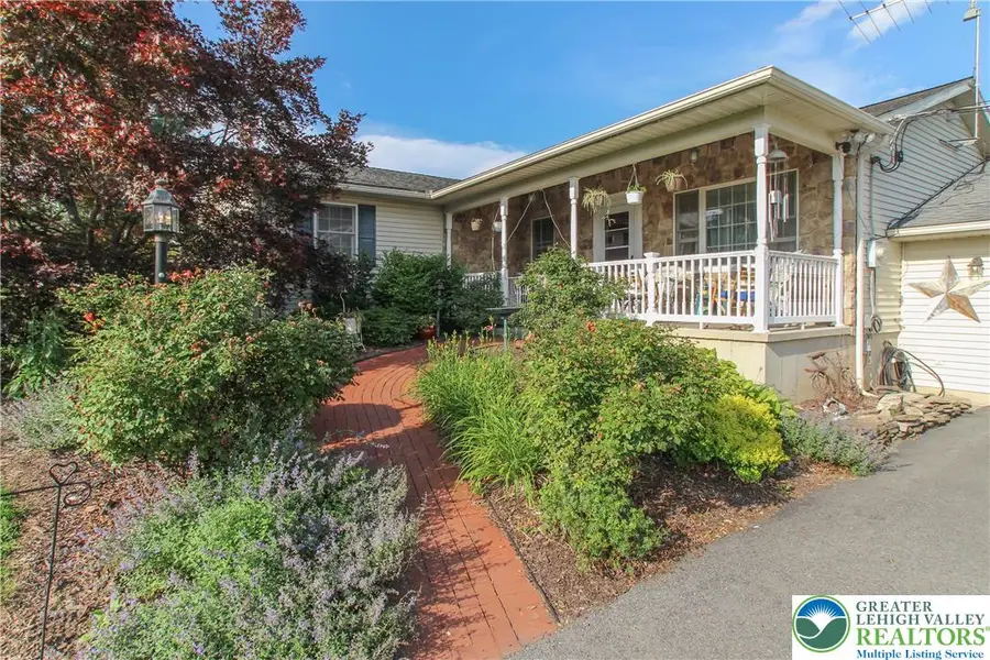 518 Bauer Road, Moore Township, PA 18014 - Image #2