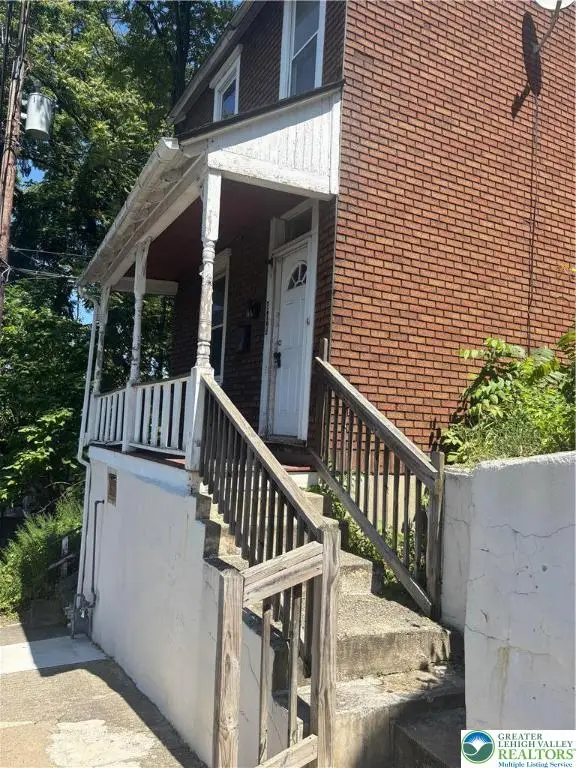 901 Vernon Street, Bethlehem, PA 18015 - Image #2