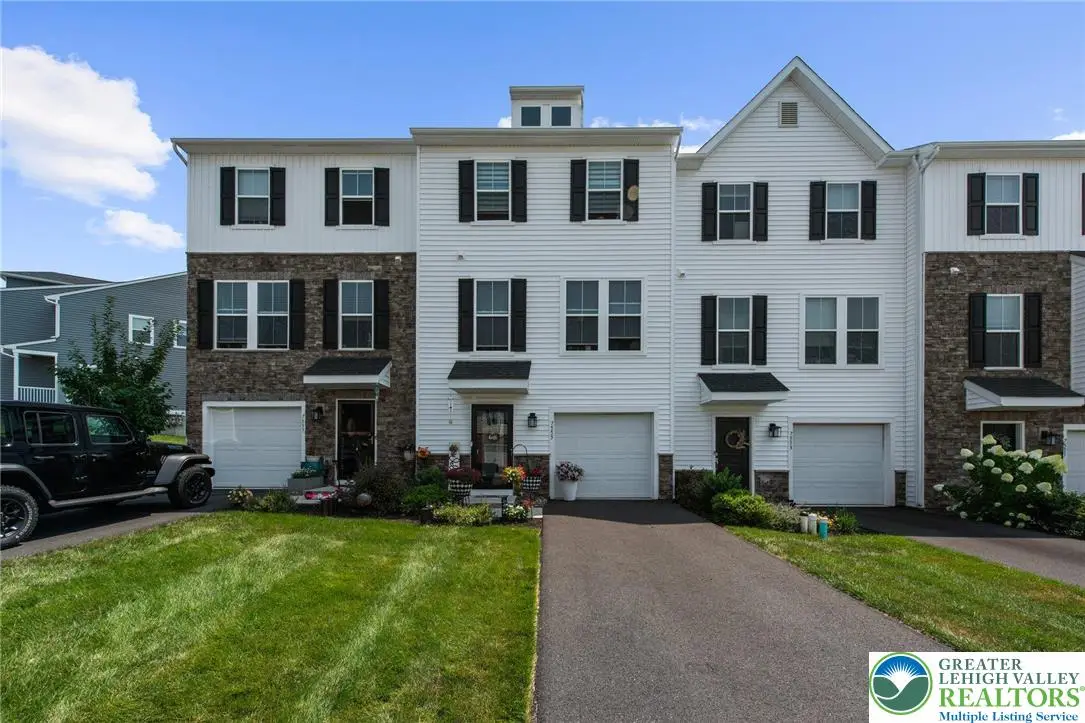 7555 Clayton Avenue, Coopersburg, PA 18036 - Image #1